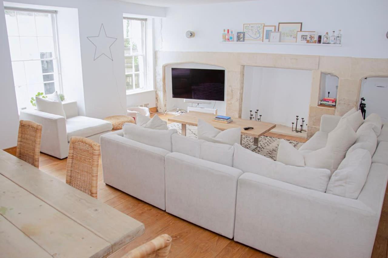 Incredible 3 Bed Basement Flat With Garden Apartment Bath Exterior photo