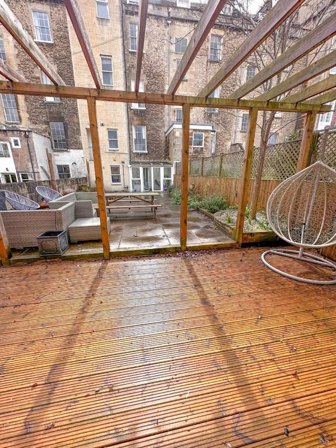Incredible 3 Bed Basement Flat With Garden Apartment Bath Exterior photo